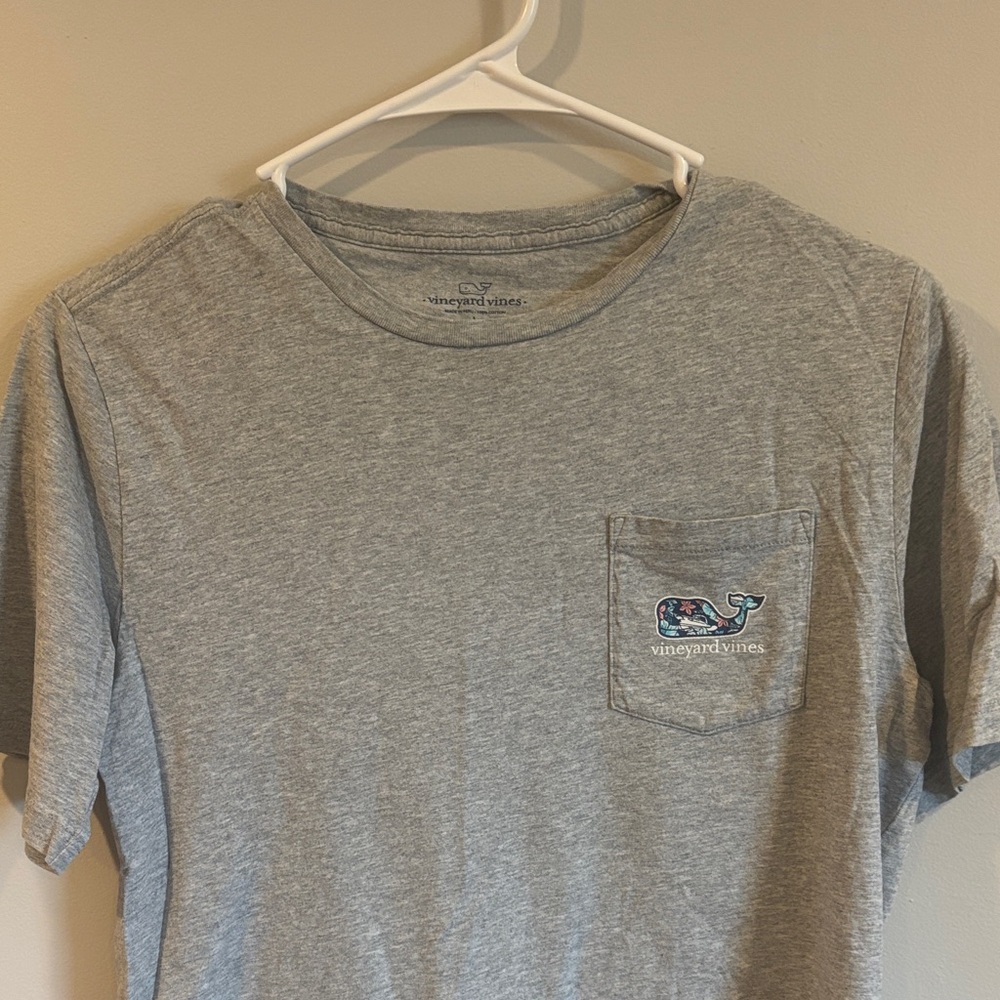Vineyard Vines Kid’s Large Heather Gray Pocket Tee